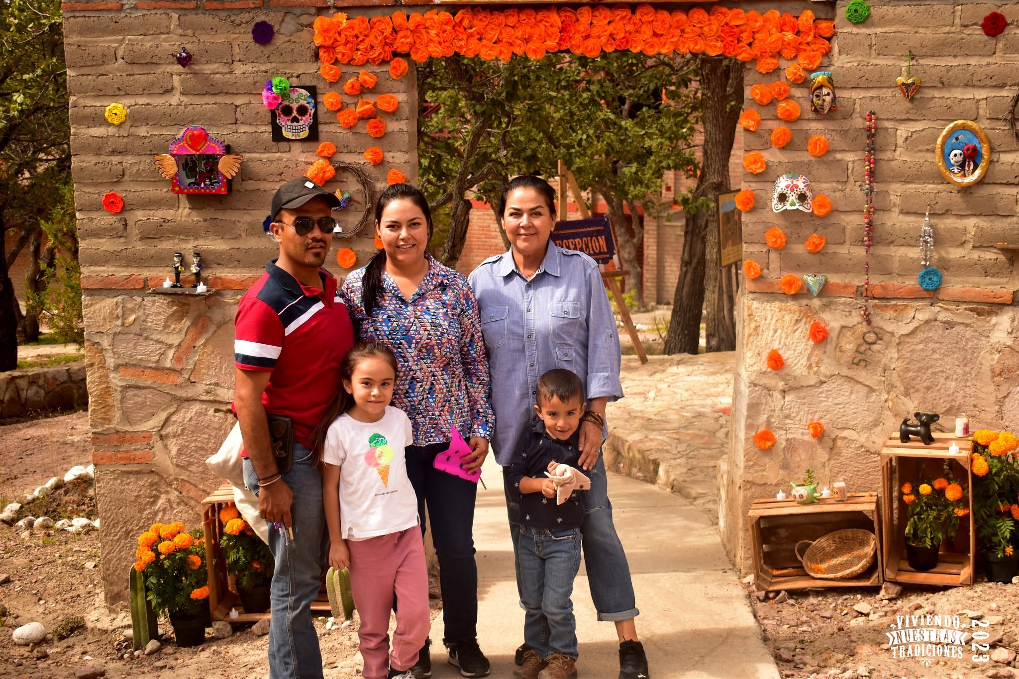 FAMILIA